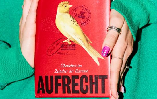 Den Menschen mit Würde bekleiden