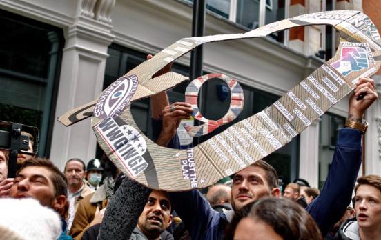 Michael Butter: „Früher stellten Verschwörungstheorien eine anerkannte Form des Wissens dar“