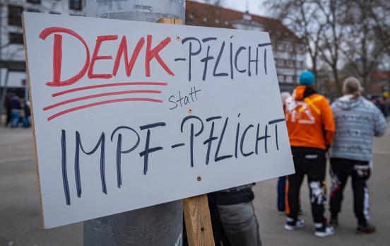  „Schwurbelnde“ Intellektuelle?