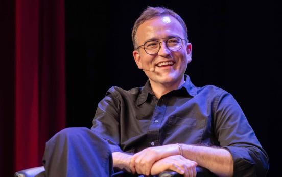 Daniel Schreiber: „Wir sollten das Zuhause-Gefühl in die Gegenwart bringen“