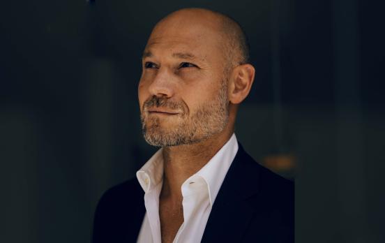Omri Boehm: „Selbst zu denken bedeutet, den Horizont der eigenen Identität zu transzendieren“