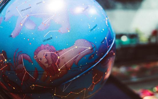 Was fasziniert uns an Astrologie?