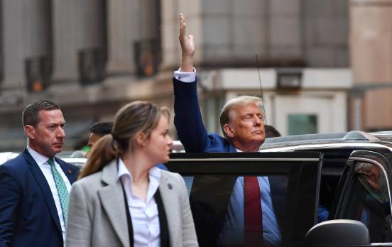 Donald Trump und die Versuchung des roten Cäsars