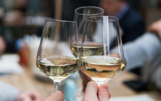 Kleine Philosophie des Feierns