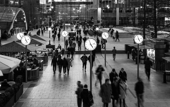 Wem die Stunde schlägt