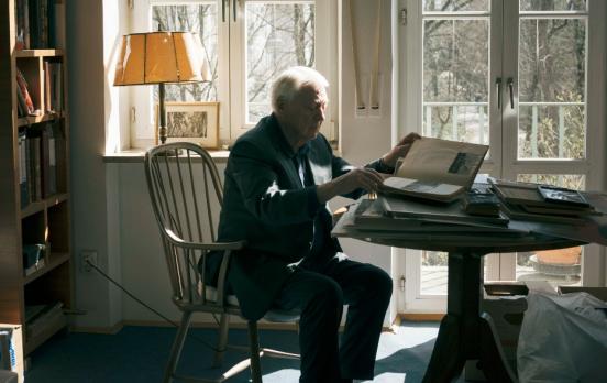 Alexander Kluge: „Philosophieren ist für den Menschen wie für den Maulwurf das Graben“