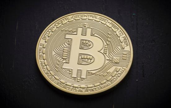 Catherine Malabou: „Kryptowährungen stellen die Idee des Staates infrage“