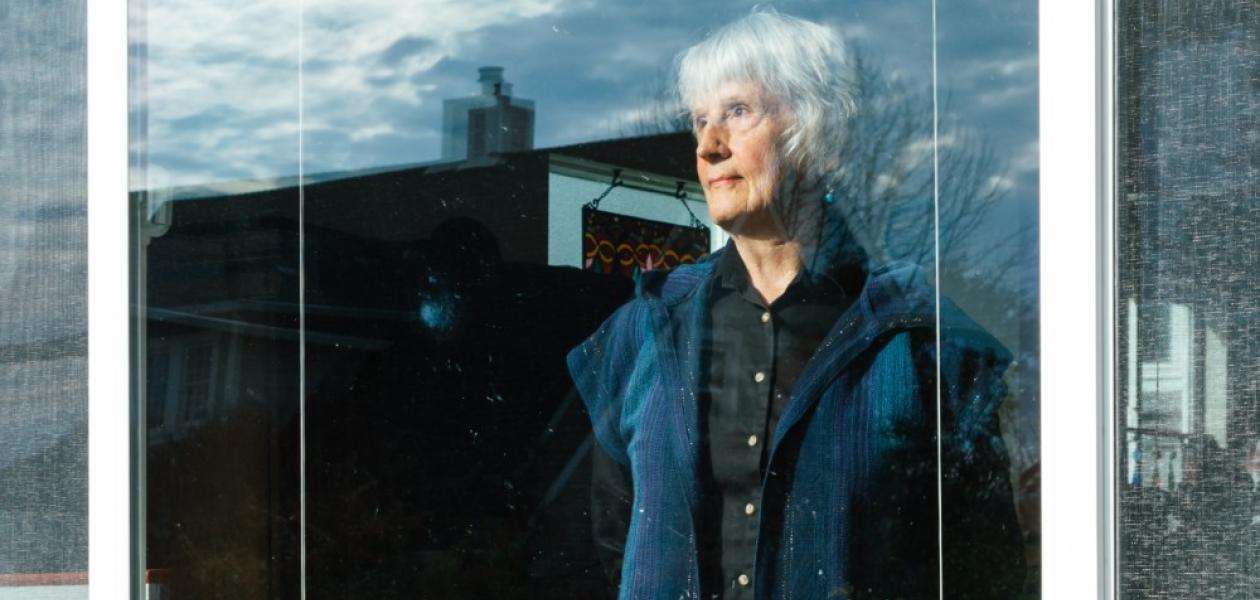 Donna Haraway: „Wir müssen lernen, mit dem Mehr-als-Menschlichen in Kontakt zu treten“